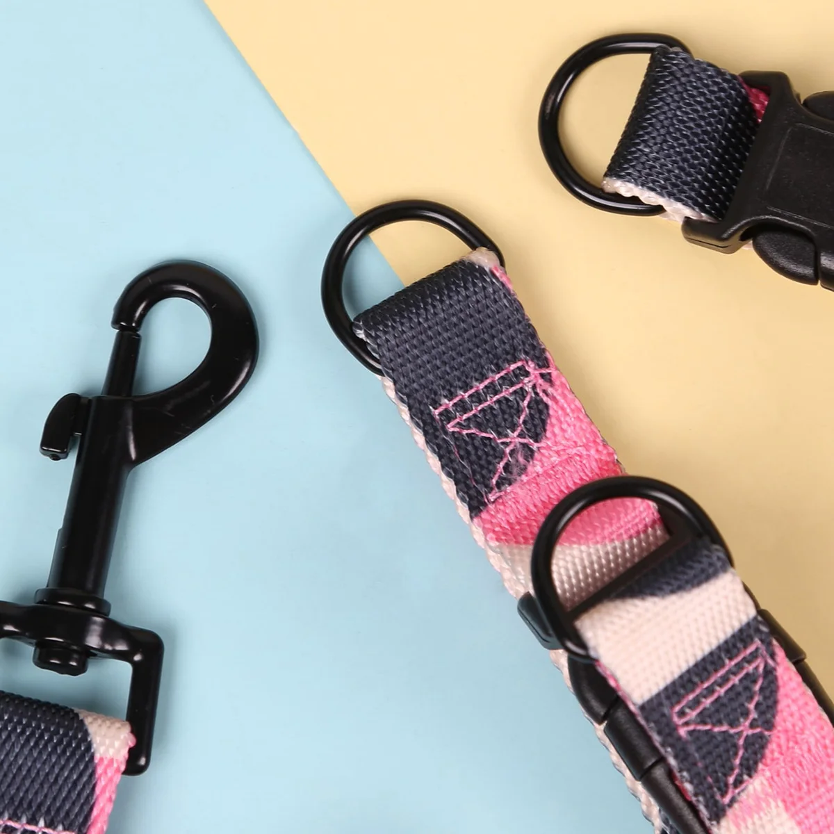 kf-S5a2ab1594a6548b9b7afb9cad01c7caeb-Dog-Harness-and-Leash-Abstract-Patchwork-Colors-Comfortable-Adjustable-Size-Suitable-for-Dogs-Outdoor-Activities